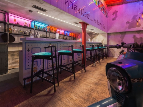 Neon Monkey на Большой Дмитровке - фото 1 из 3