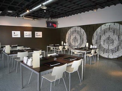 Такэ на Академической - фото 1 из 3 Такэ на Академической - фото 1 из 3