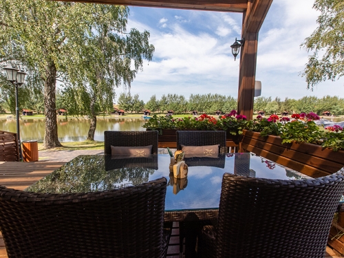 Fish Point на Симферопольском шоссе - фото 1 из 6
