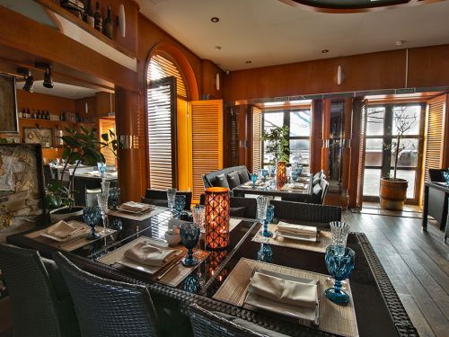 River Club Moscow на Авиационной - фото 1 из 3 River Club Moscow на Авиационной - фото 1 из 3